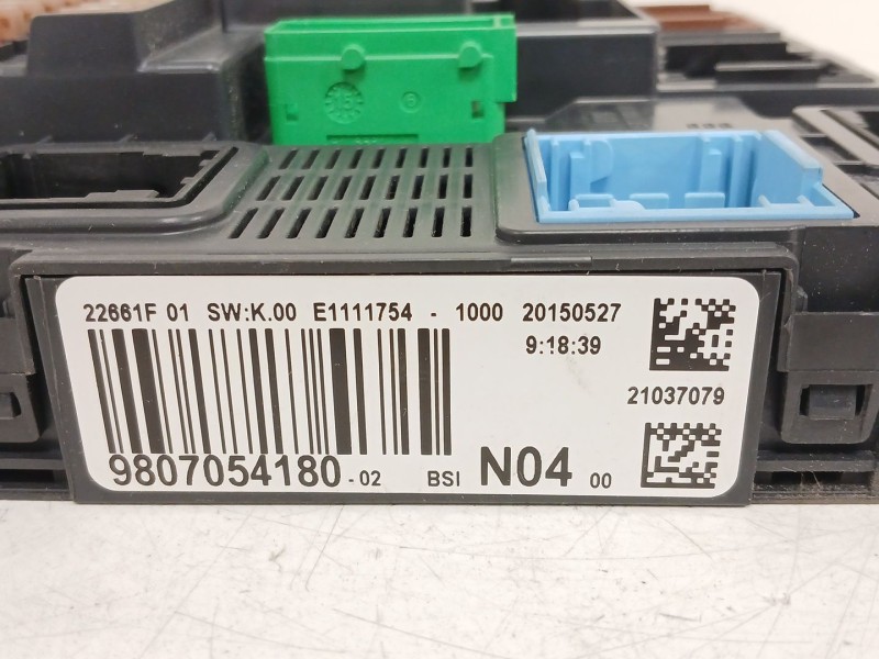 Recambio de caja reles / fusibles para peugeot 308 ii (lb_, lp_, lw_, lh_, l3_) 1.6 hdi / bluehdi 115 referencia OEM IAM 9807054