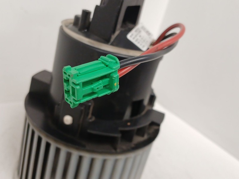 Recambio de motor calefaccion para peugeot 308 ii (lb_, lp_, lw_, lh_, l3_) 1.6 hdi / bluehdi 115 referencia OEM IAM DB271001  