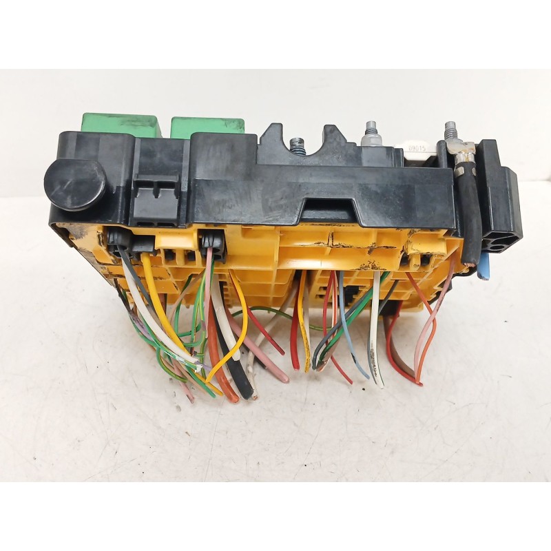 Recambio de caja reles / fusibles para peugeot 308 ii (lb_, lp_, lw_, lh_, l3_) 1.6 hdi / bluehdi 115 referencia OEM IAM 9804848