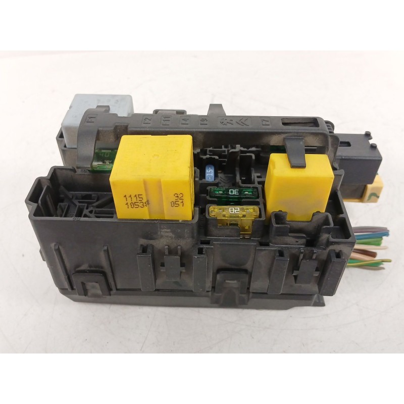Recambio de caja reles / fusibles para peugeot 308 ii (lb_, lp_, lw_, lh_, l3_) 1.6 hdi / bluehdi 115 referencia OEM IAM 9806192