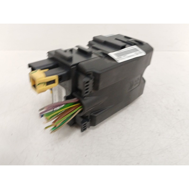 Recambio de caja reles / fusibles para peugeot 308 ii (lb_, lp_, lw_, lh_, l3_) 1.6 hdi / bluehdi 115 referencia OEM IAM 9806192
