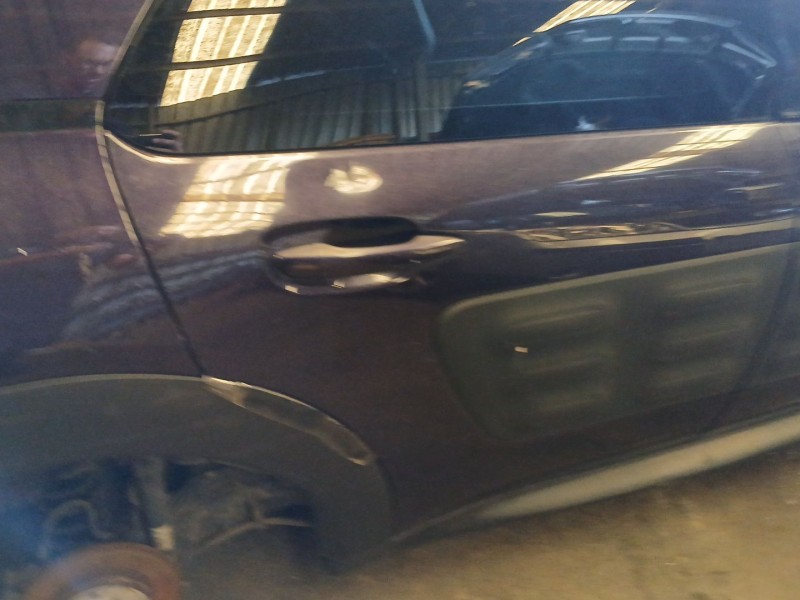 Recambio de puerta trasera derecha para citroën c4 cactus 1.6 bluehdi 100 referencia OEM IAM    Recambio de puerta trasera derecha para citroën c4 cactus 1.6 bluehdi 100 referencia OEM IAM