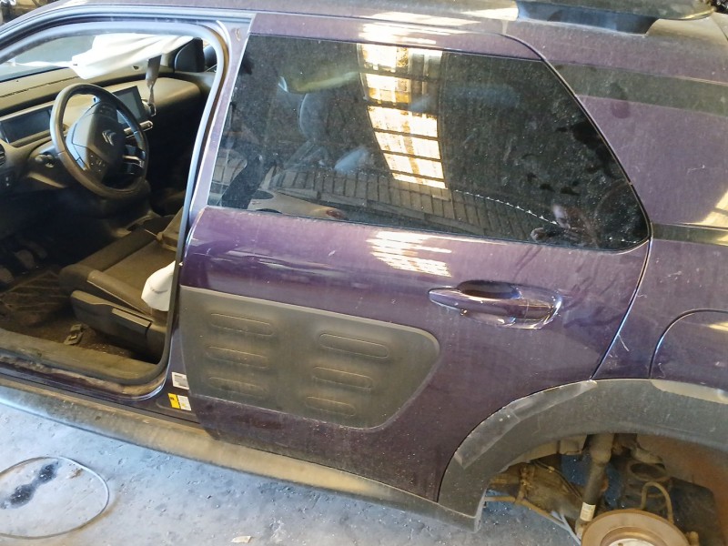 Recambio de puerta trasera izquierda para citroën c4 cactus 1.6 bluehdi 100 referencia OEM IAM    Recambio de puerta trasera izquierda para citroën c4 cactus 1.6 bluehdi 100 referencia OEM IAM