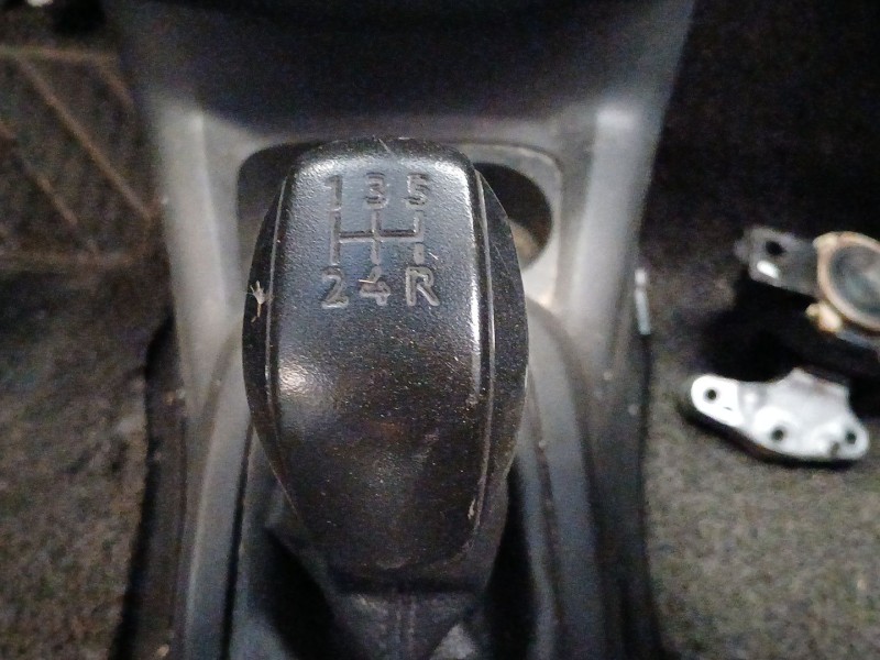 Recambio de palanca cambio para citroën c4 cactus 1.6 bluehdi 100 referencia OEM IAM    Recambio de palanca cambio para citroën c4 cactus 1.6 bluehdi 100 referencia OEM IAM