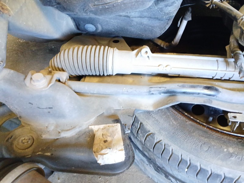 Recambio de puente delantero para citroën c4 cactus 1.6 bluehdi 100 referencia OEM IAM    Recambio de puente delantero para citroën c4 cactus 1.6 bluehdi 100 referencia OEM IAM