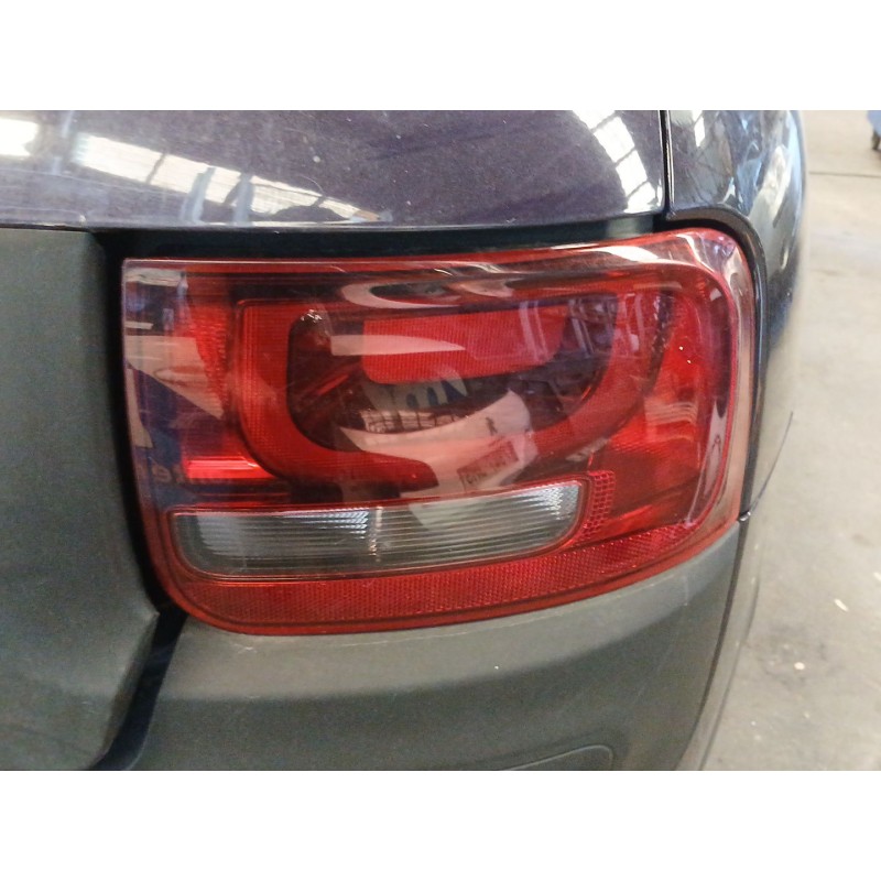 Recambio de piloto trasero derecho para citroën c4 cactus 1.6 bluehdi 100 referencia OEM IAM    Recambio de piloto trasero derecho para citroën c4 cactus 1.6 bluehdi 100 referencia OEM IAM