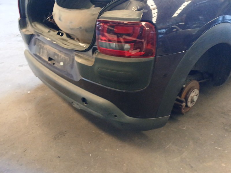 Recambio de paragolpes trasero para citroën c4 cactus 1.6 bluehdi 100 referencia OEM IAM    Recambio de paragolpes trasero para citroën c4 cactus 1.6 bluehdi 100 referencia OEM IAM