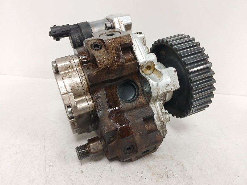 Recambio de bomba inyeccion para opel astra h gtc (a04) 1.7 cdti (l08) referencia OEM IAM 0445110086  8973279241 Recambio de bomba inyeccion para opel astra h gtc (a04) 1.7 cdti (l08) referencia OEM IAM 0445110086  8973279241