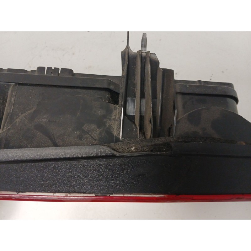 Recambio de piloto trasero izquierdo para renault master iii furgoneta (fv) 2.3 dci 125 fwd (fv0c, fv0d, fv0g, fv0h, fv0j, fv0k) Recambio de piloto trasero izquierdo para renault master iii furgoneta (fv) 2.3 dci 125 fwd (fv0c, fv0d, fv0g, fv0h, fv0j, fv0k)