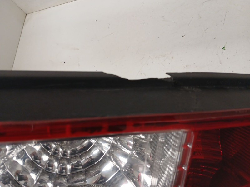 Recambio de piloto trasero izquierdo para renault master iii furgoneta (fv) 2.3 dci 125 fwd (fv0c, fv0d, fv0g, fv0h, fv0j, fv0k) Recambio de piloto trasero izquierdo para renault master iii furgoneta (fv) 2.3 dci 125 fwd (fv0c, fv0d, fv0g, fv0h, fv0j, fv0k)