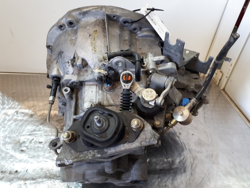 Recambio de caja cambios para renault megane ii berlina 5p confort authentique referencia OEM IAM ND0001  