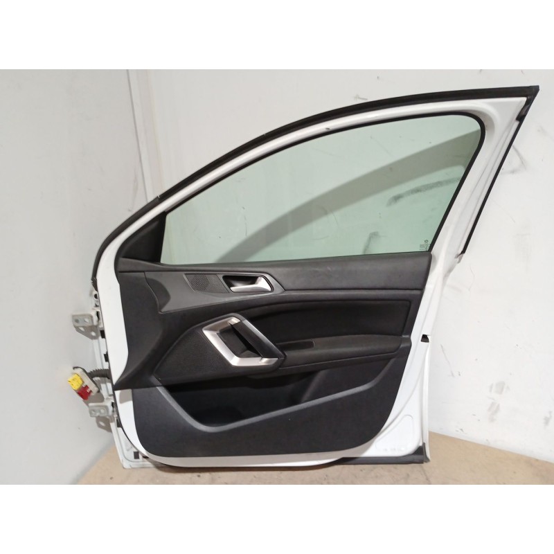 Recambio de puerta delantera derecha para peugeot 308 ii (lb_, lp_, lw_, lh_, l3_) 1.6 hdi / bluehdi 115 referencia OEM IAM   