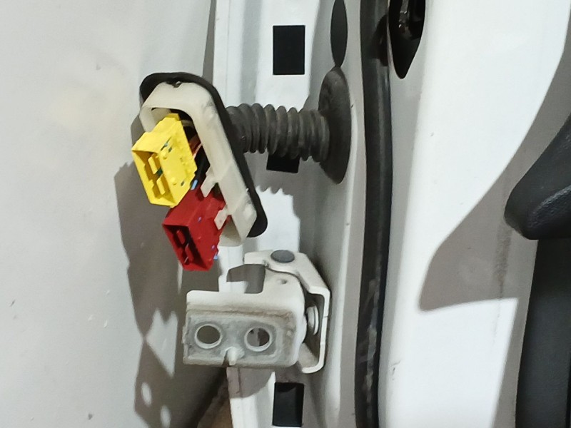 Recambio de puerta delantera derecha para peugeot 308 ii (lb_, lp_, lw_, lh_, l3_) 1.6 hdi / bluehdi 115 referencia OEM IAM   