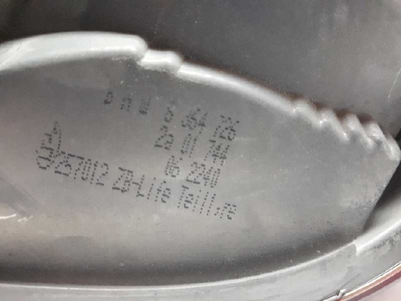 Recambio de piloto trasero derecho para bmw serie 3 coupe (e46) 323 ci referencia OEM IAM 8364725  