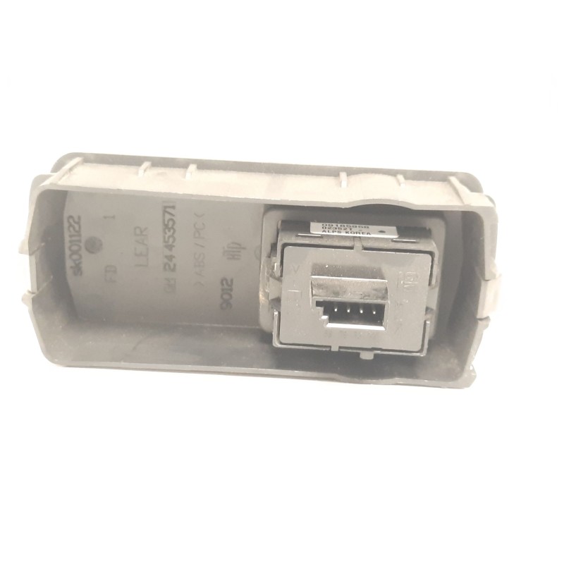 Recambio de mando elevalunas delantero derecho para opel signum 2.2 16v cat (z 22 yh / lch) referencia OEM IAM 687833988  