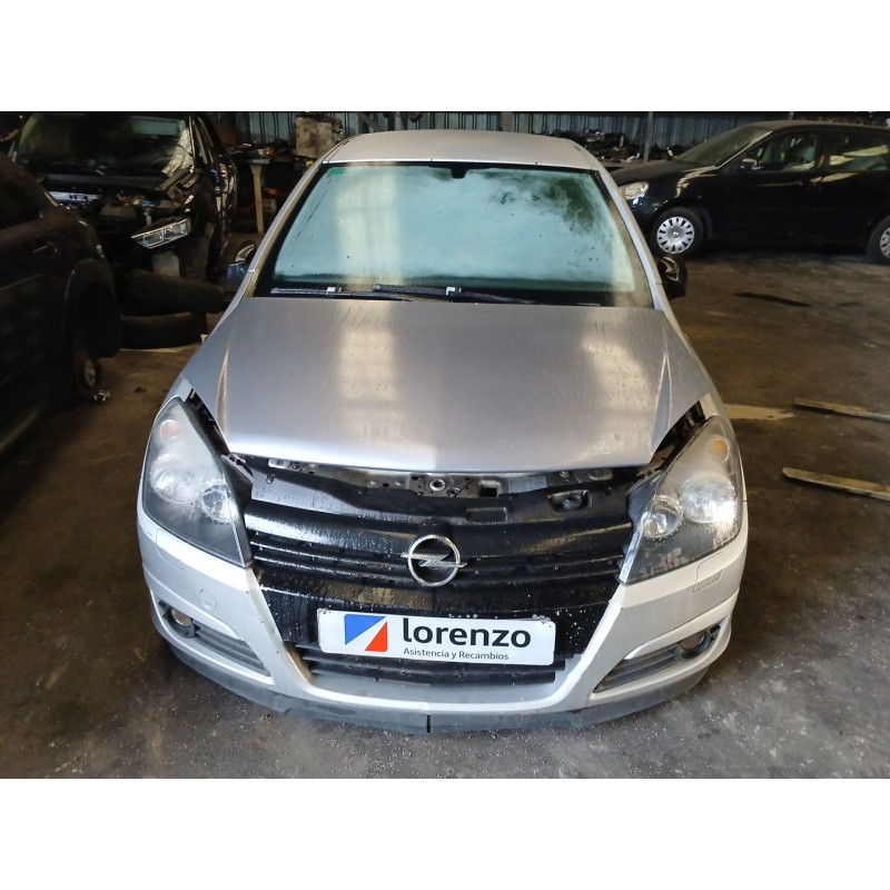 opel astra h (a04) del año 2004 opel astra h (a04) del año 2004