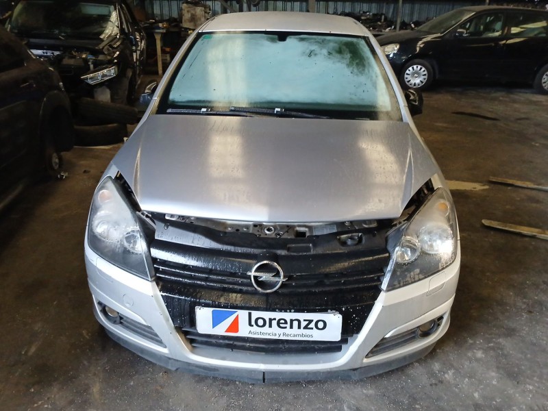 opel astra h (a04) del año 2004 opel astra h (a04) del año 2004