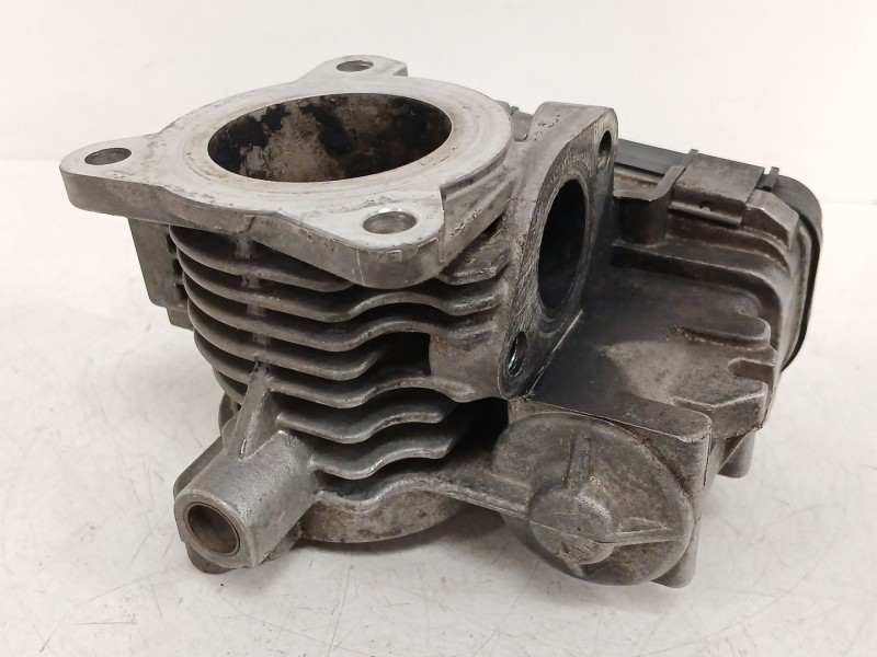 Recambio de caja mariposa para opel zafira / zafira family b (a05) 1.9 cdti (m75) referencia OEM IAM 48CPD1  