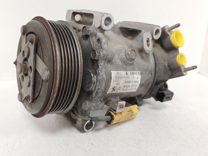 Recambio de compresor aire acondicionado para citroën c4 cactus 1.6 bluehdi 100 referencia OEM IAM 9802456780 04882611461 980245