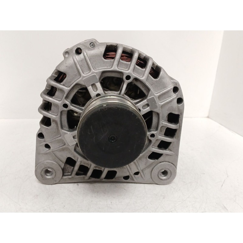 Recambio de alternador para opel vivaro a autobús (x83) 2.5 dti (f7, j7, a07) referencia OEM IAM   