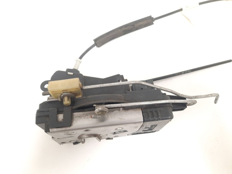 Recambio de cerradura puerta delantera izquierda para opel vectra c berlina 1.6 16v referencia OEM IAM 2447340  