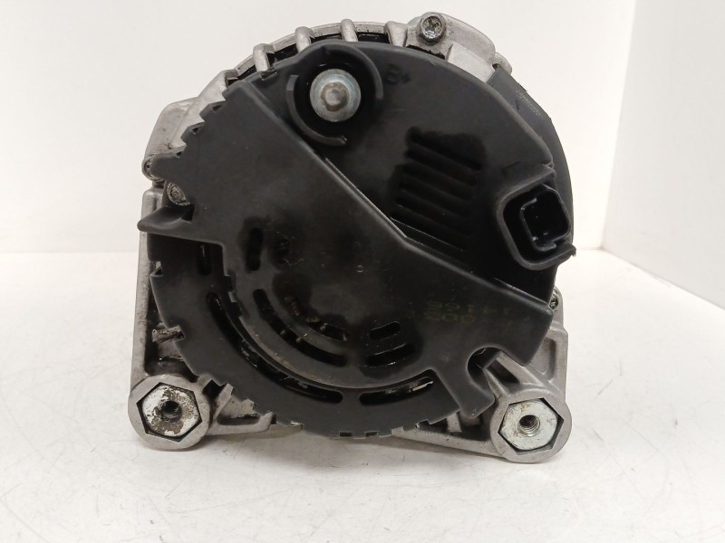 Recambio de alternador para opel vivaro a autobús (x83) 2.5 dti (f7, j7, a07) referencia OEM IAM   