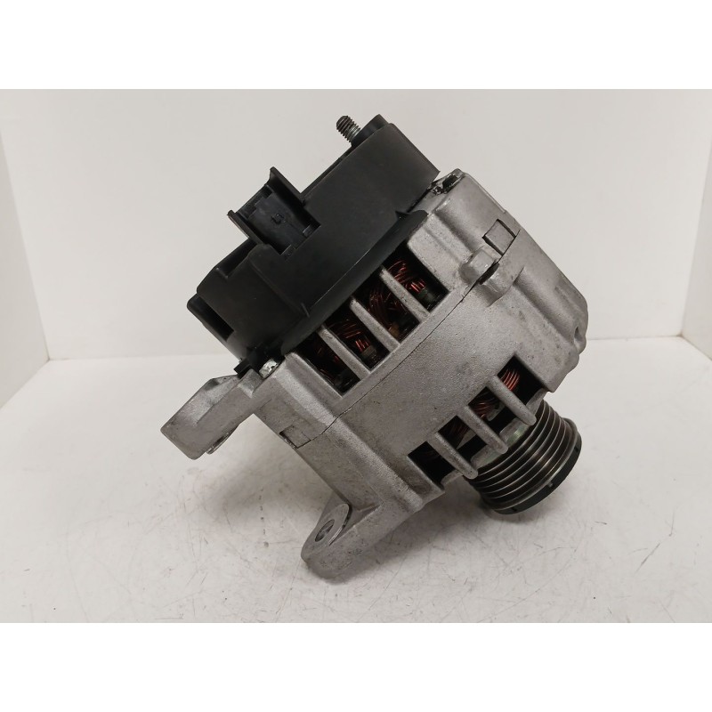 Recambio de alternador para opel vivaro a autobús (x83) 2.5 dti (f7, j7, a07) referencia OEM IAM   