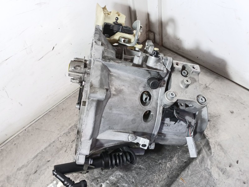Recambio de caja cambios para citroën c4 cactus 1.6 bluehdi 100 referencia OEM IAM   
