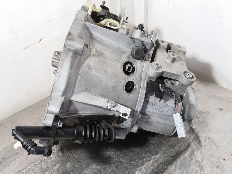 Recambio de caja cambios para citroën c4 cactus 1.6 bluehdi 100 referencia OEM IAM   