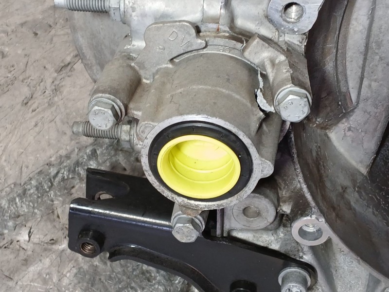 Recambio de caja cambios para citroën c4 cactus 1.6 bluehdi 100 referencia OEM IAM   