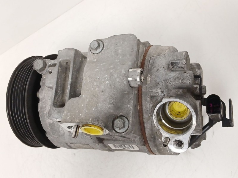 Recambio de compresor aire acondicionado para seat ibiza iii (6l1) 1.9 tdi referencia OEM IAM 6Q0820808D  