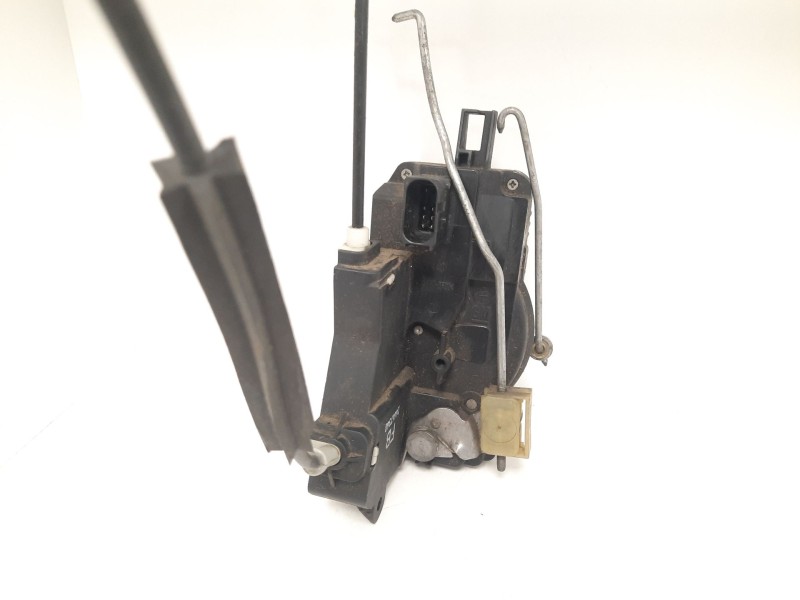 Recambio de cerradura puerta delantera izquierda para opel vectra c berlina 1.6 16v referencia OEM IAM 2447340  