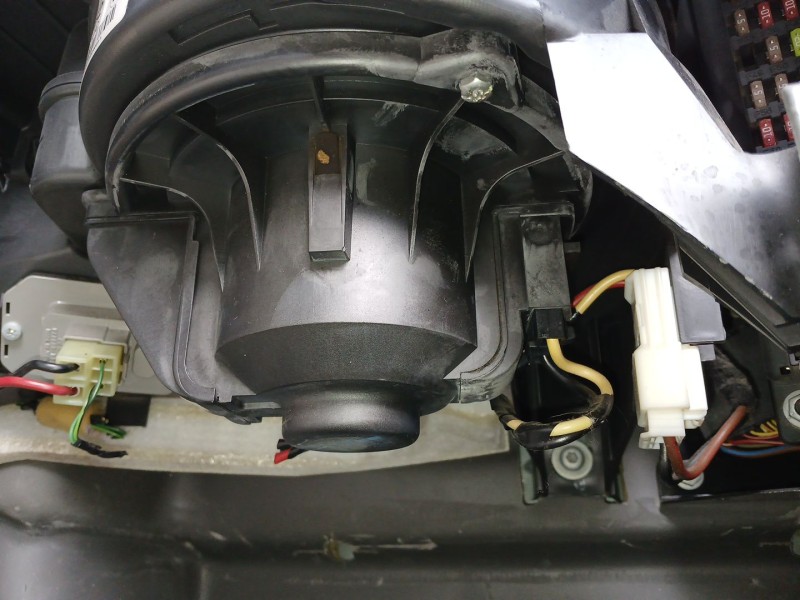 Recambio de motor calefaccion para land rover discovery iv (l319) 3.0 td 4x4 referencia OEM IAM   