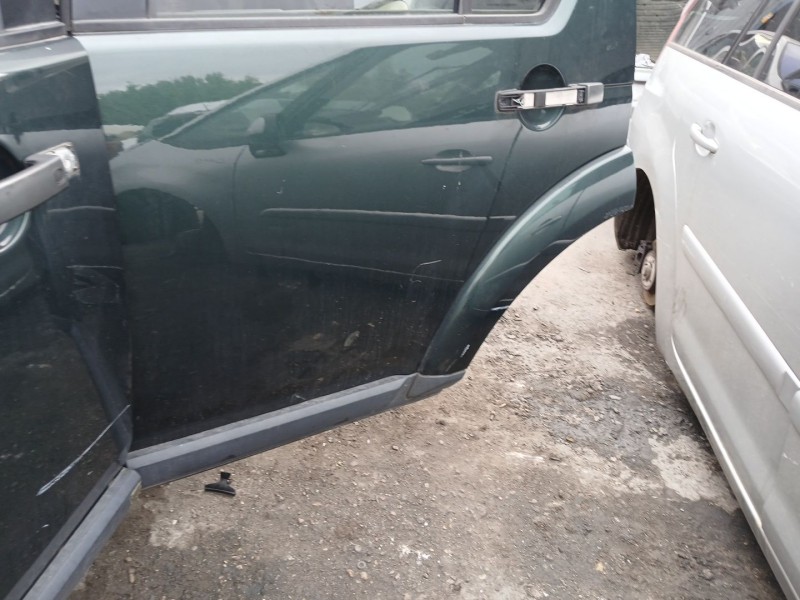 Recambio de puerta trasera izquierda para land rover discovery iv (l319) 3.0 td 4x4 referencia OEM IAM   