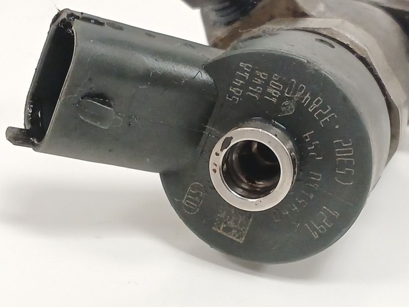 Recambio de inyector para citroën c5 ii (rc_) 1.6 hdi (rc8hzb) referencia OEM IAM 0445110259  
