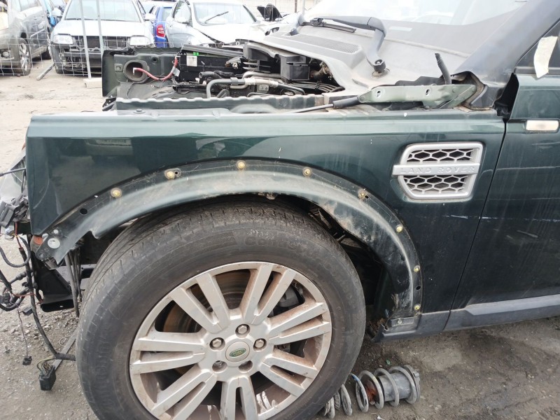 Recambio de aleta delantera izquierda para land rover discovery iv (l319) 3.0 td 4x4 referencia OEM IAM   
