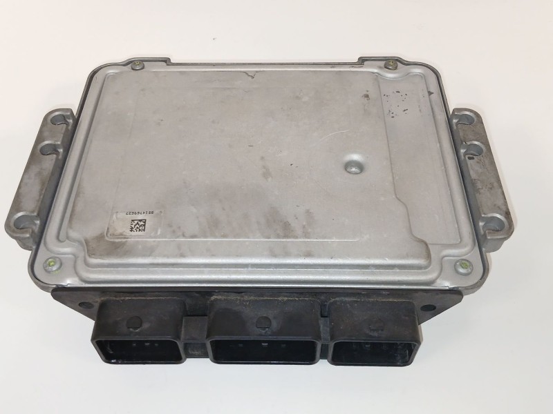 Recambio de centralita motor uce para peugeot bipper (aa_) 1.4 hdi referencia OEM IAM 0281014444  
