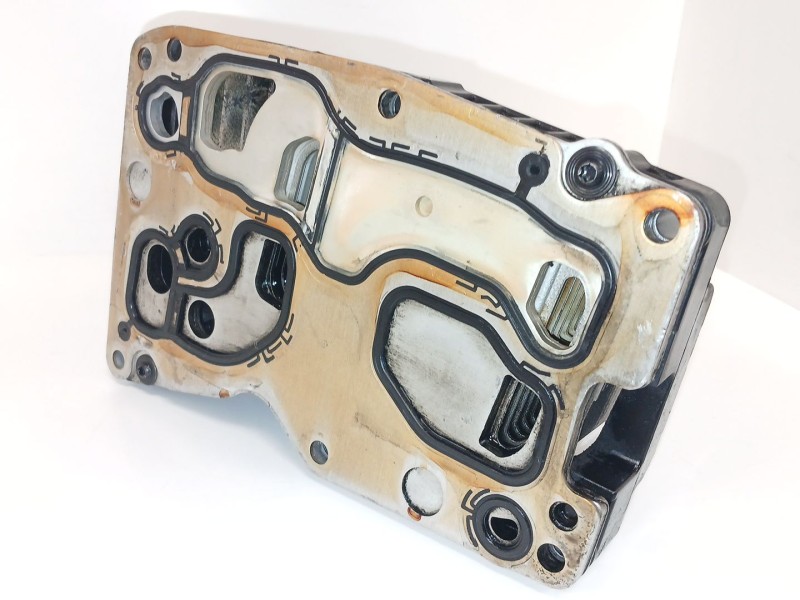 Recambio de enfriador aceite motor para mini mini (r56) one d referencia OEM IAM 8507626  