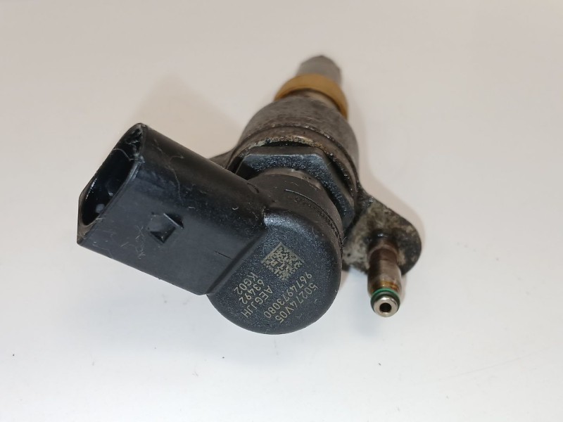 Recambio de inyector para citroën c4 picasso i monospace (ud_) 1.6 hdi 110 referencia OEM IAM 9674973080  