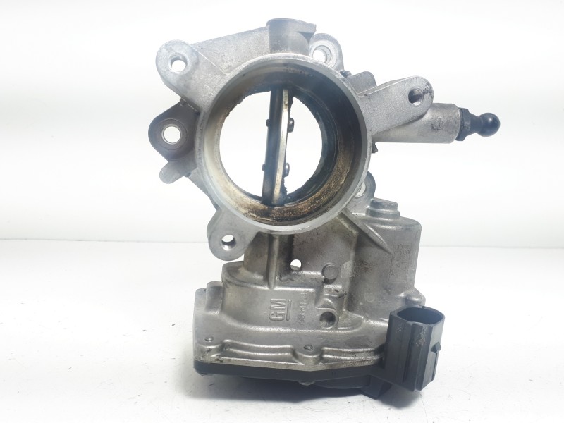 Recambio de caja mariposa para opel insignia berlina cosmo referencia OEM IAM 55564164 30208B4148 