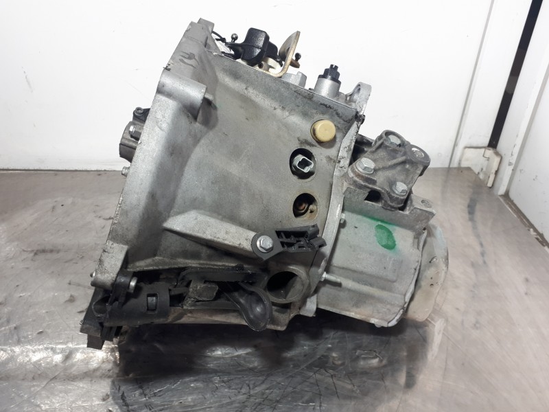 Recambio de caja cambios para citroën c4 berlina collection referencia OEM IAM 20DM69  
