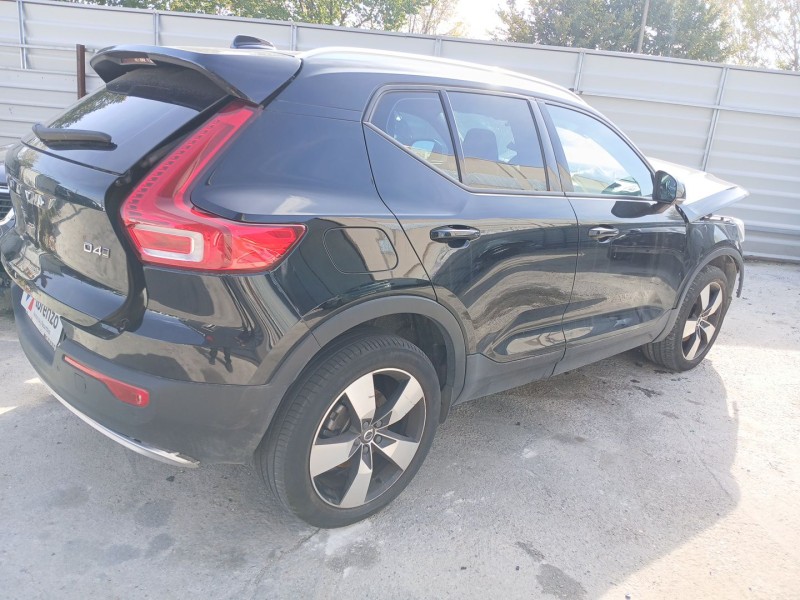 volvo xc40 (536) del año 2020