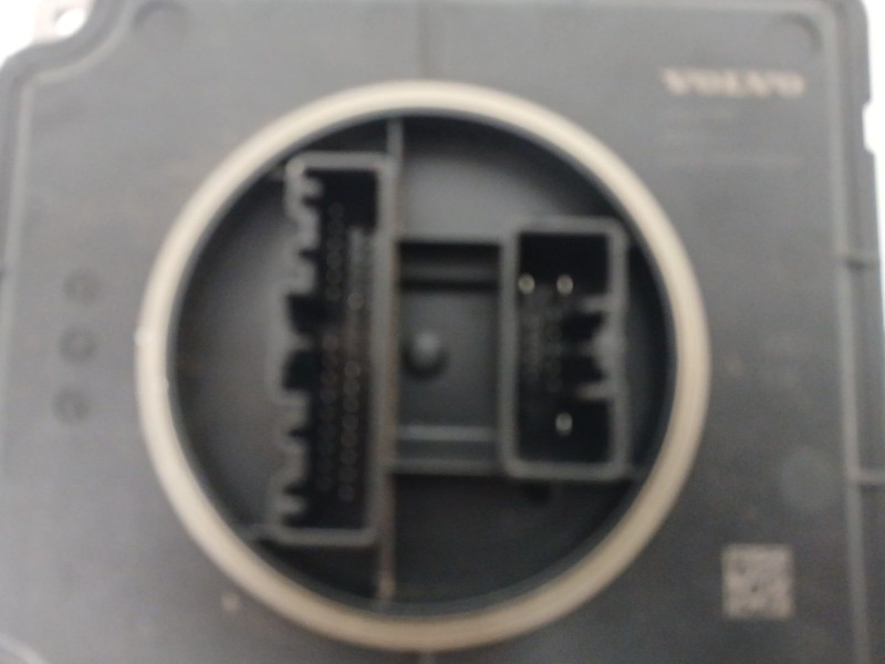 Recambio de centralita luces para volvo xc40 (536) d4 awd referencia OEM IAM A2C75174902 31427787 