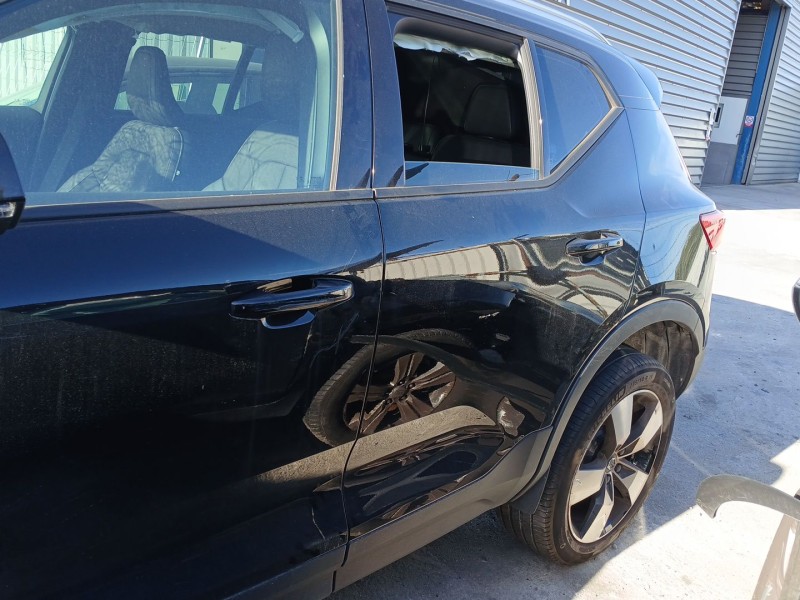Recambio de puerta trasera izquierda para volvo xc40 (536) d4 awd referencia OEM IAM   