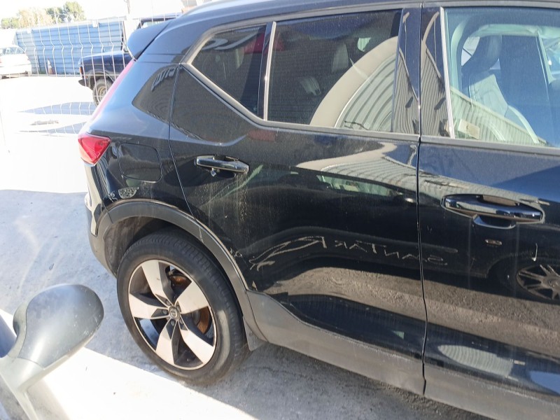 Recambio de puerta trasera derecha para volvo xc40 (536) d4 awd referencia OEM IAM   