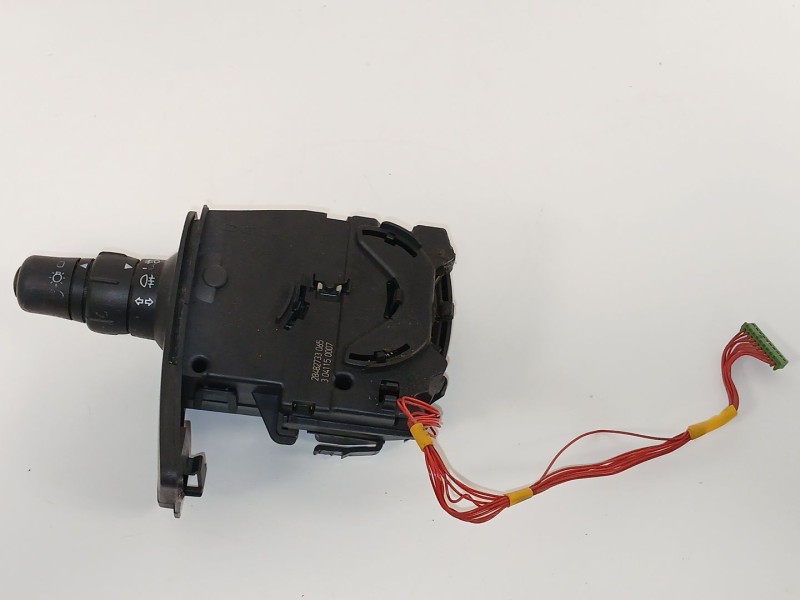 Recambio de mando luces para renault kangoo / grand kangoo ii (kw0/1_) 1.5 dci 90 (kw05, kw08, kw0g, kw11) referencia OEM IAM 28