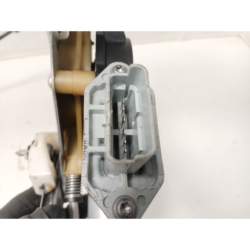 Recambio de elevalunas delantero izquierdo para renault kangoo / grand kangoo ii (kw0/1_) 1.5 dci 90 (kw05, kw08, kw0g, kw11) re