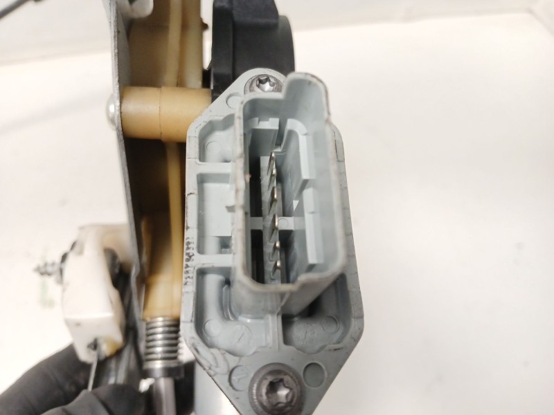 Recambio de elevalunas delantero izquierdo para renault kangoo / grand kangoo ii (kw0/1_) 1.5 dci 90 (kw05, kw08, kw0g, kw11) re