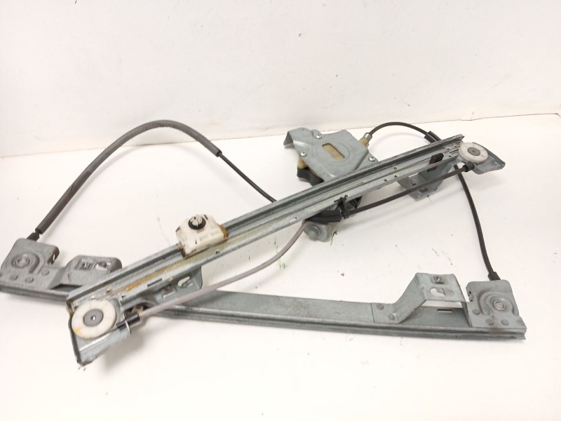 Recambio de elevalunas delantero derecho para renault kangoo / grand kangoo ii (kw0/1_) 1.5 dci 90 (kw05, kw08, kw0g, kw11) refe