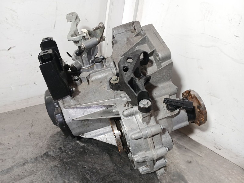 Recambio de caja cambios para volkswagen polo iv (9n_, 9a_) 1.6 16v referencia OEM IAM GX2 02T301103 